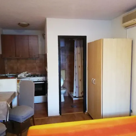 Apartment Quo Vadis